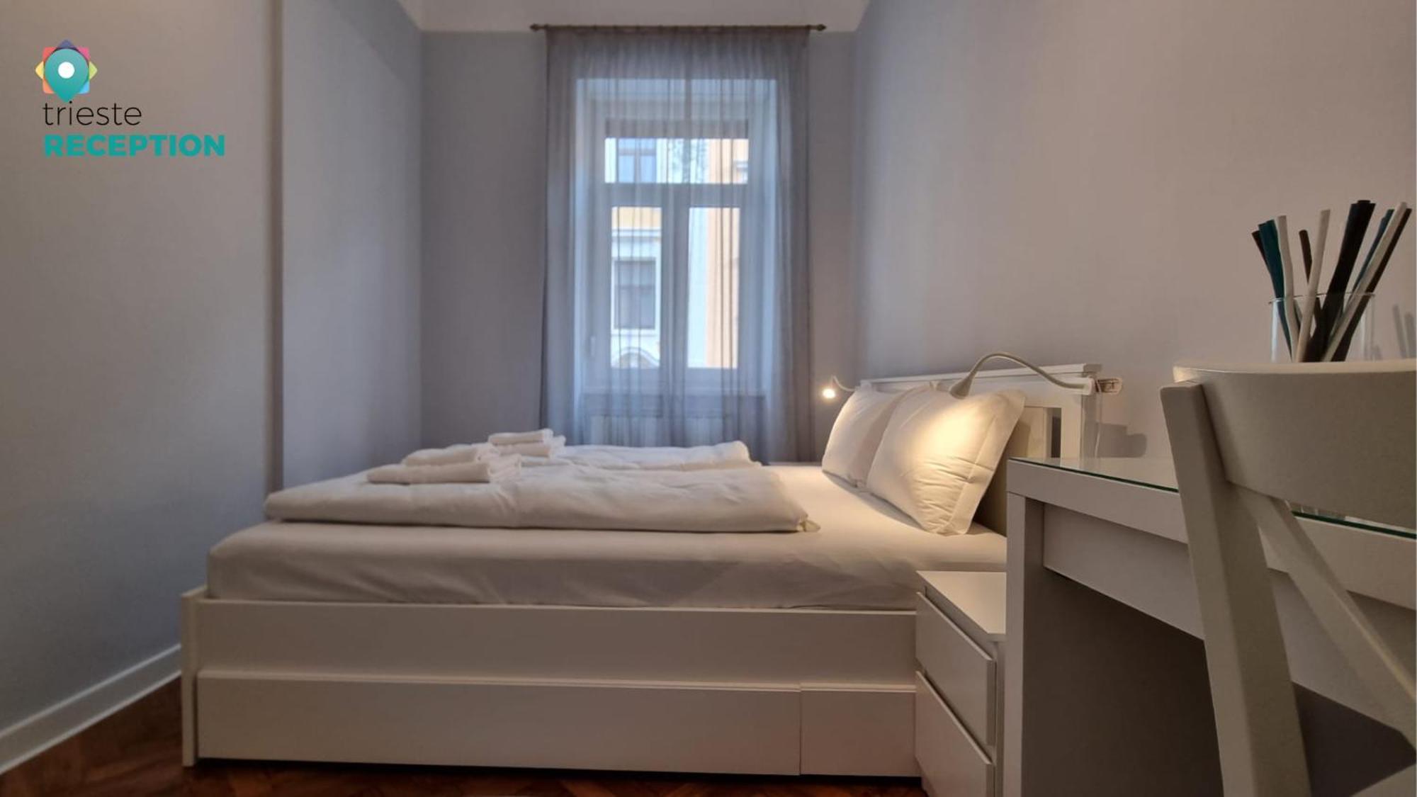 Light Blue Apartment Trieste Eksteriør billede